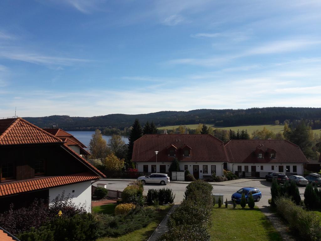 Lipno Lake House Přední Výtoň Kültér fotó
